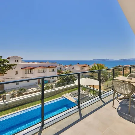 Luxury Sea View W Pool By The Sea In Antalya *