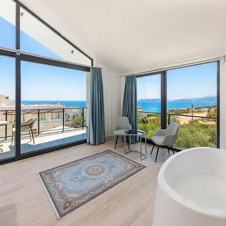 Luxury Sea View W Pool By The Sea In Antalya دمرة